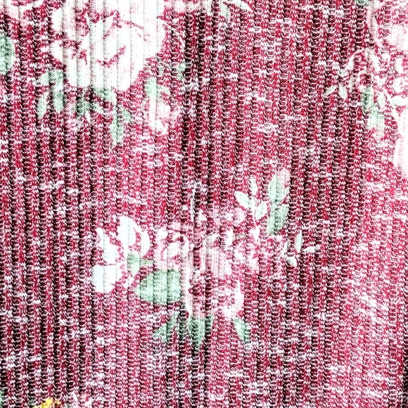 No Boundaries Floral Ribbed Knit Top - Juniors Size Large - Picture 5 of 7